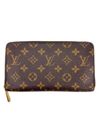 Louis Vuitton Monogram Zip Organizer Wallet
