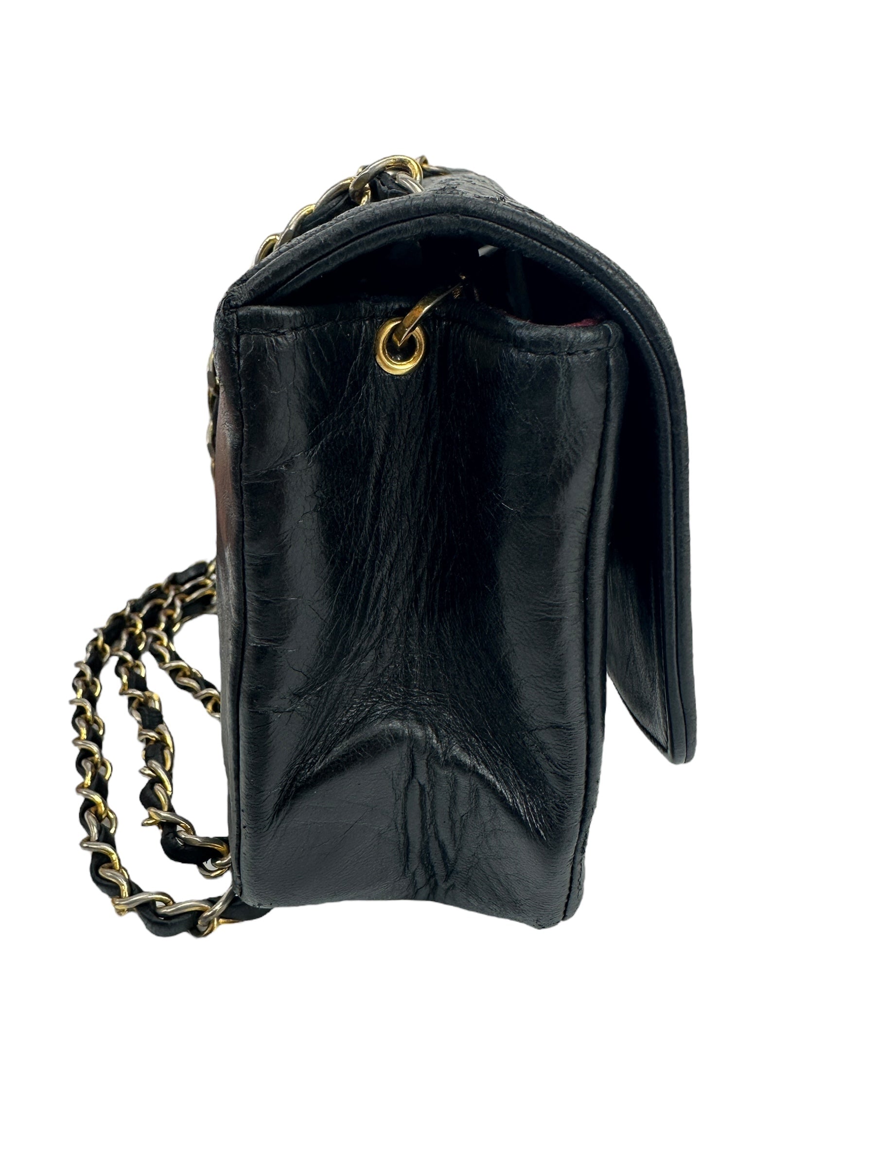 Chanel Vintage Black Lambskin Diana 22