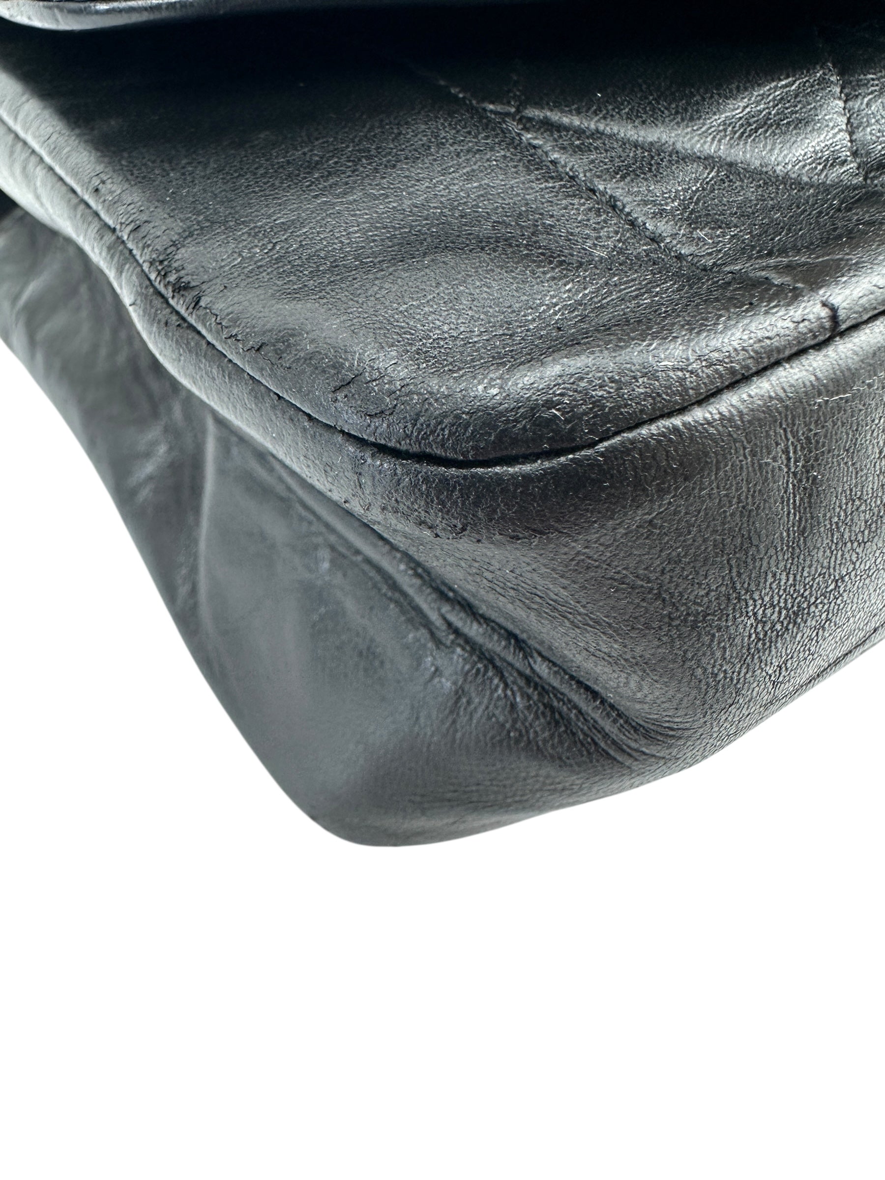 Chanel Vintage Black Lambskin Diana 22