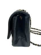 Chanel Vintage Black Lambskin Diana 22