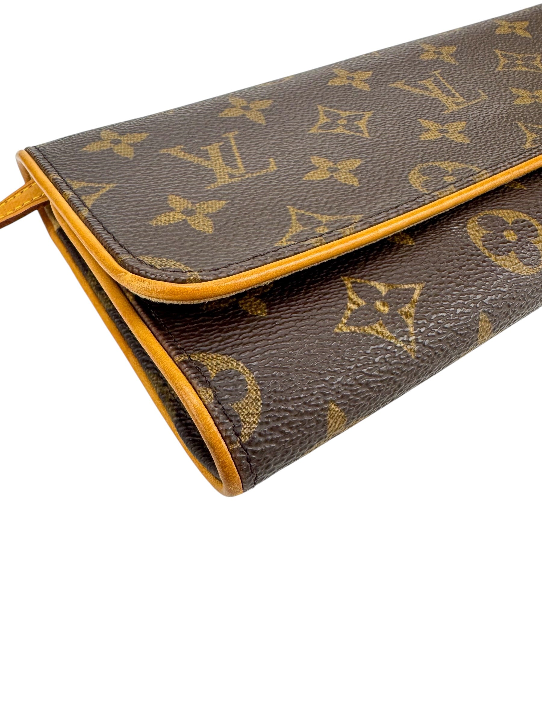 Louis Vuitton Monogram Twin Pochette GM
