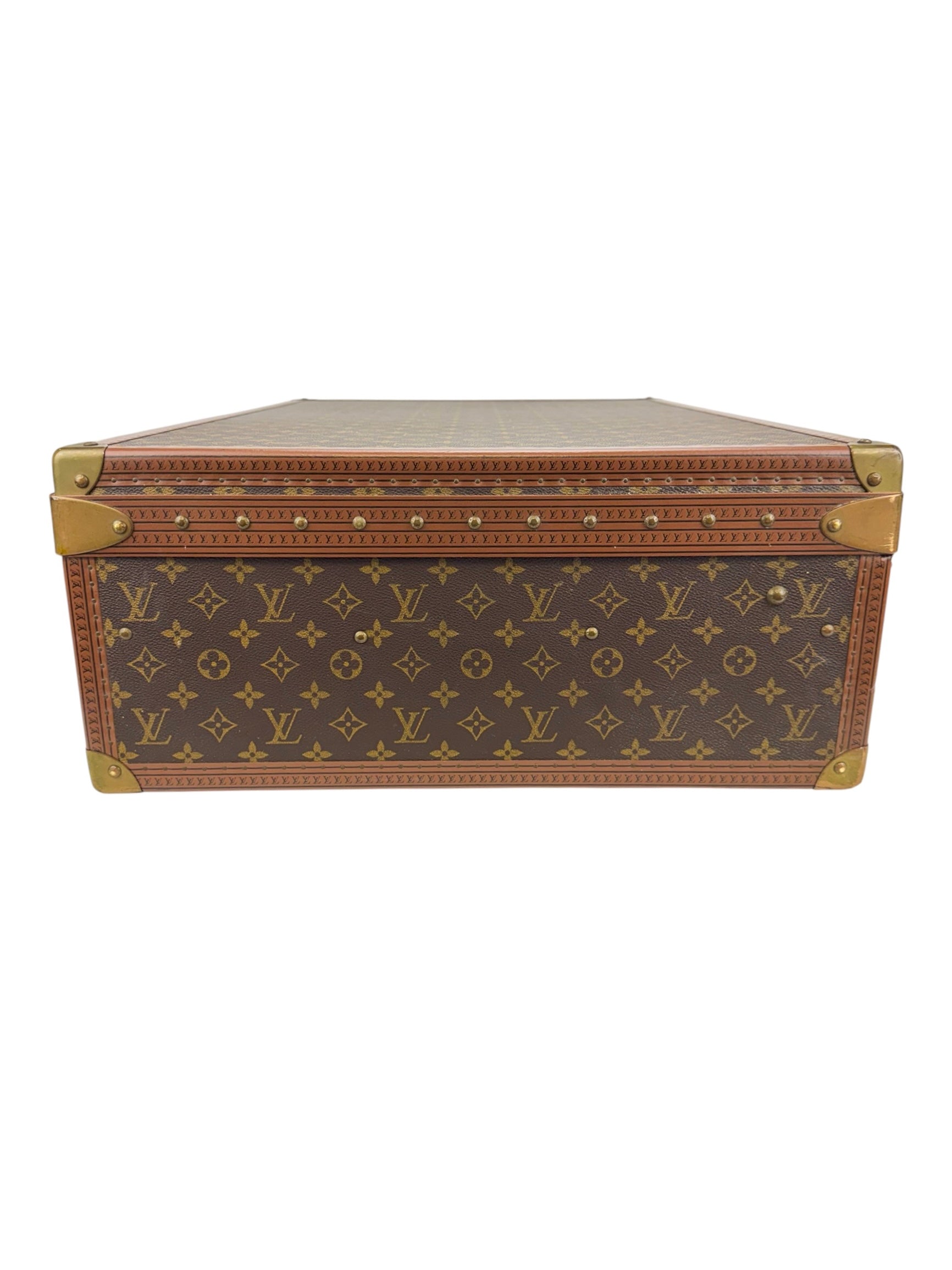 Louis Vuitton – Joy of Luxury