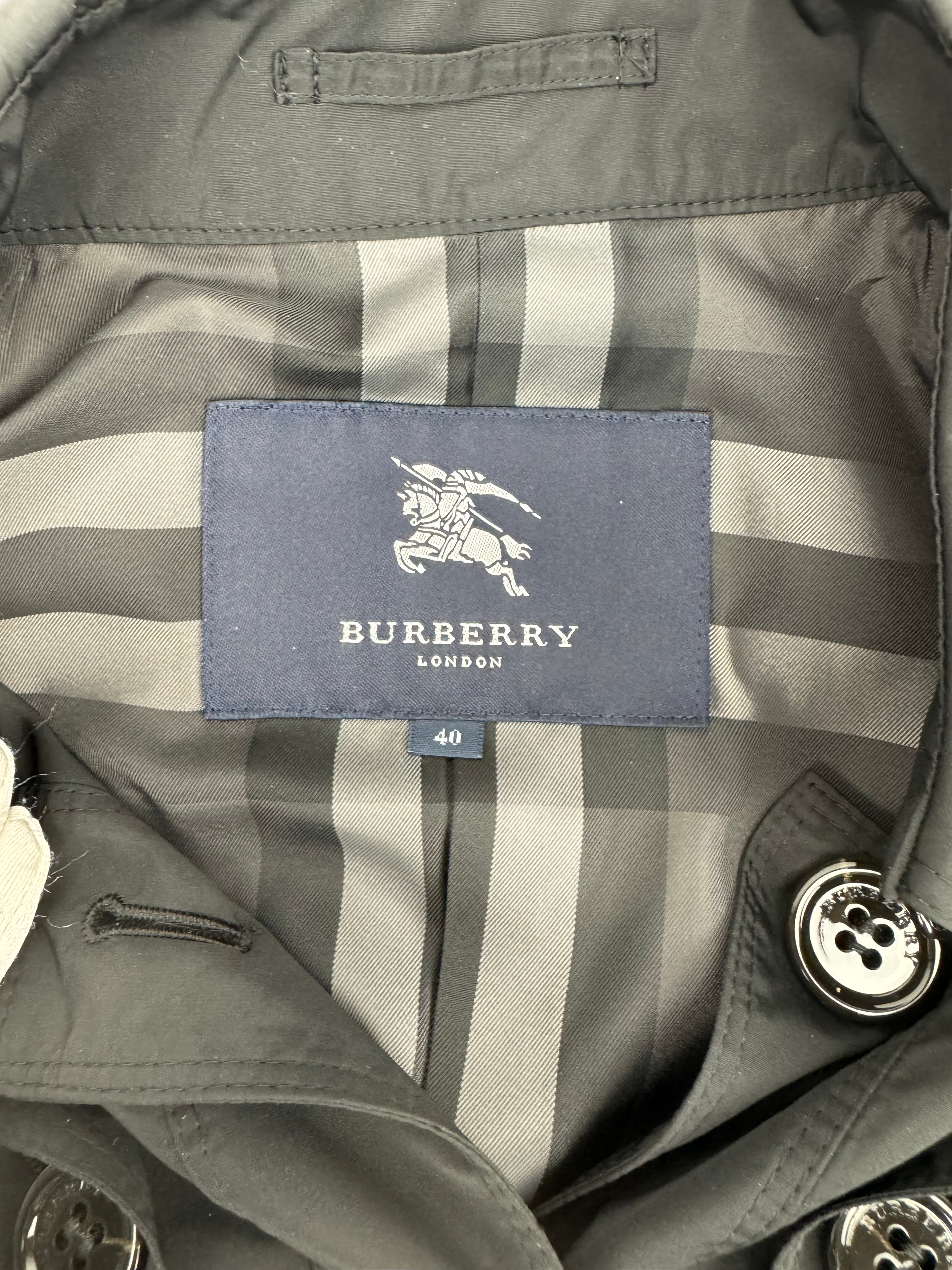Burberry Black Trench Coat Size 40