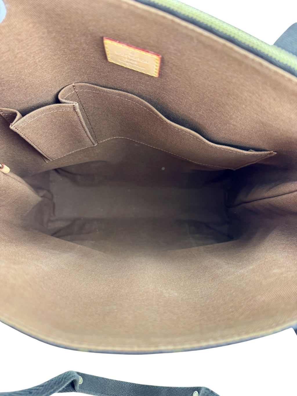 Louis Vuitton Monogram Beaubourg Tote