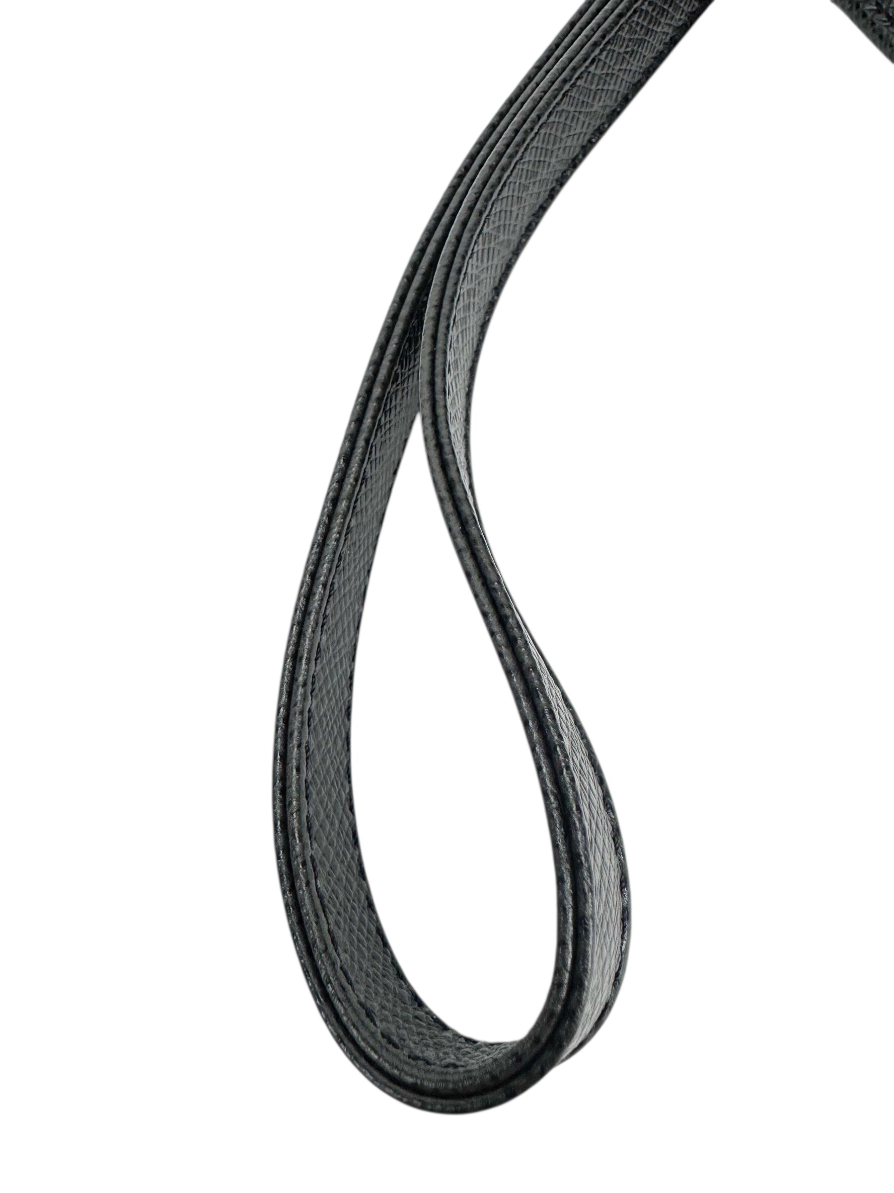 Louis Vuitton Black Taiga Artois Clutch/Wristlet