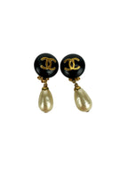Chanel Black Gold Pearl Drop Clip-On Earrings