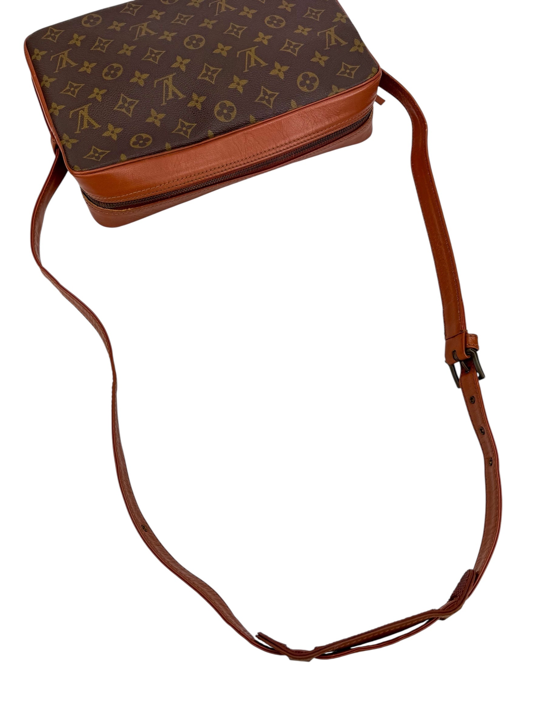 Louis Vuitton Vintage Monogram Sac Bandouliere Bag 30