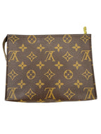Louis Vuitton Monogram Toiletry 19