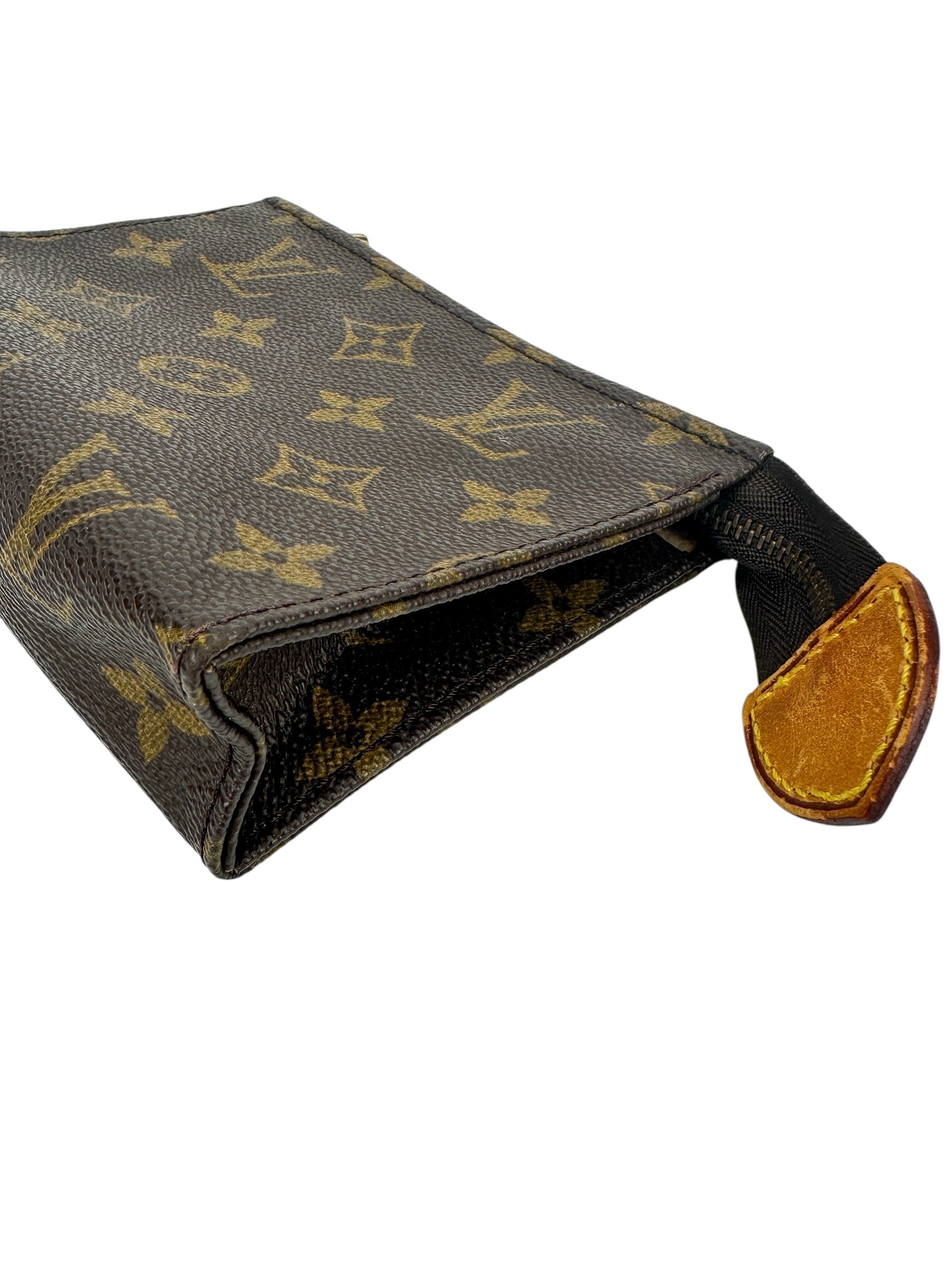 Louis Vuitton Vintage Monogram Toiletry 15