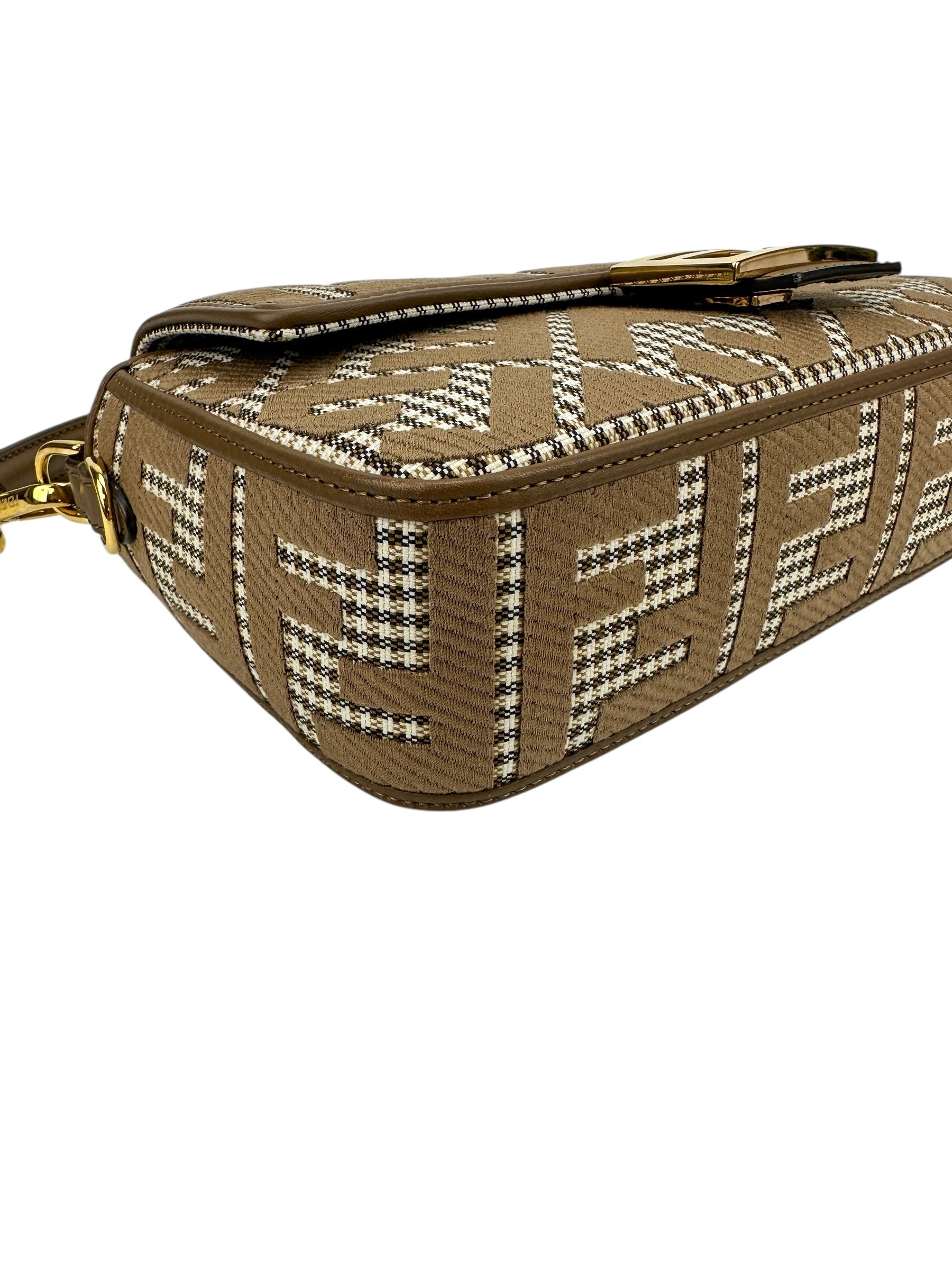 Fendi Beige FF Baguette
