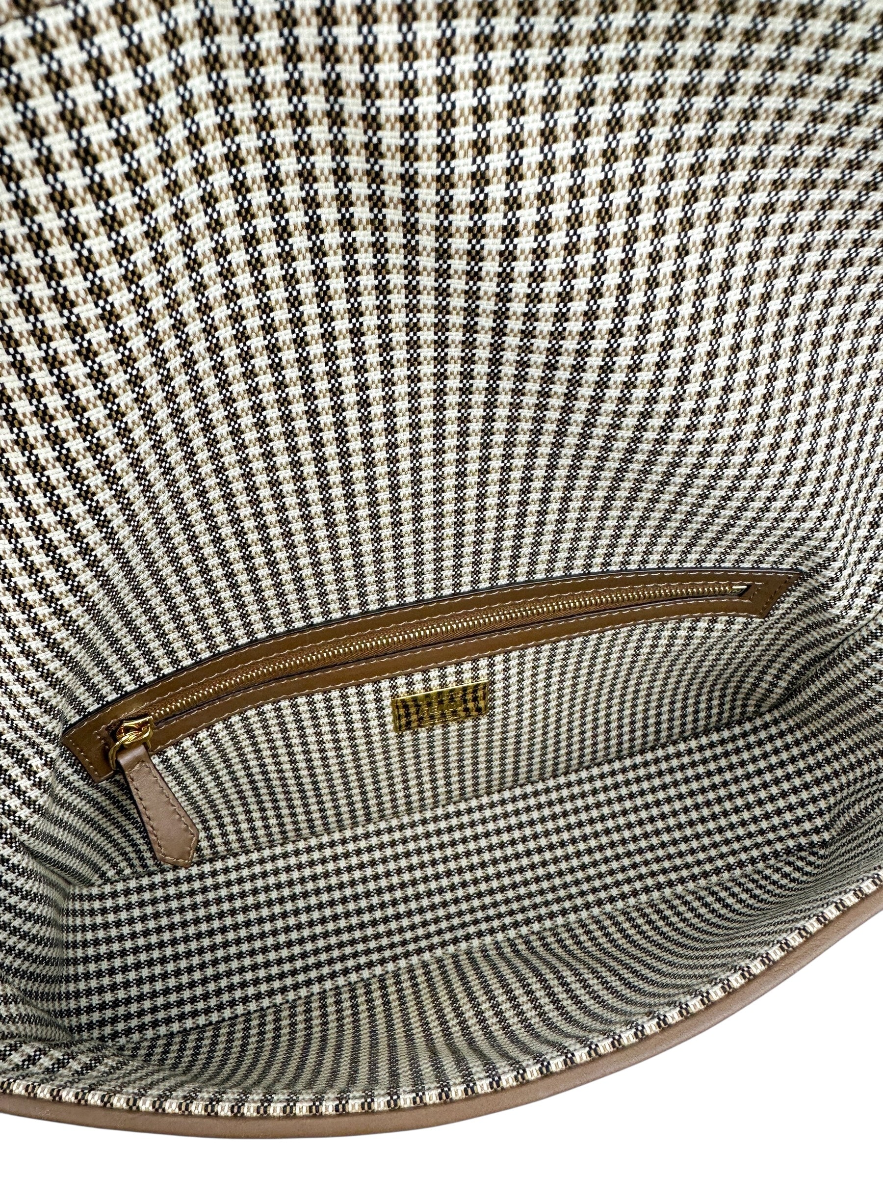 Fendi Beige FF Baguette